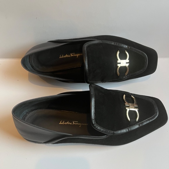 SALVATORE FERRAGAMO Lana Gancini Square Toe Block heel Loafers Black Gray Shoes - Picture 2 of 15